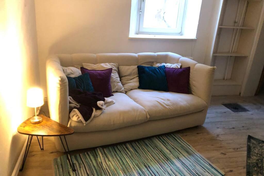 Grosszuegige 185M2-Altbauwohnung In Bestlage 7Zimmer-2Baeder-2Kuechen-2Wcs Hamburg Eksteriør bilde