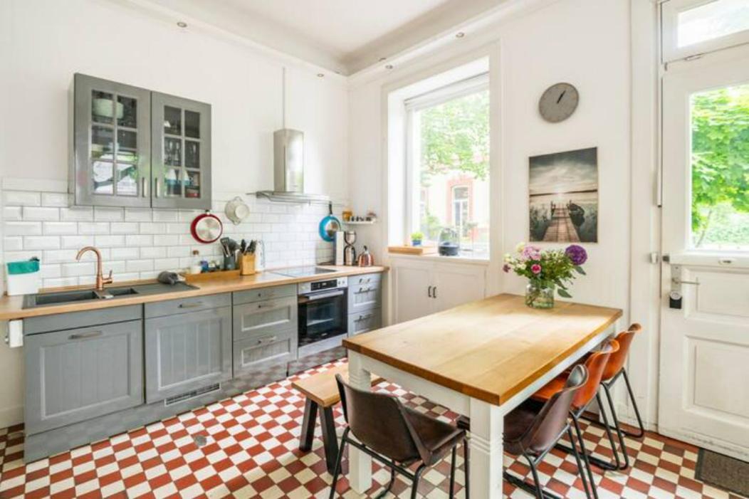 Grosszuegige 185M2-Altbauwohnung In Bestlage 7Zimmer-2Baeder-2Kuechen-2Wcs Hamburg Eksteriør bilde