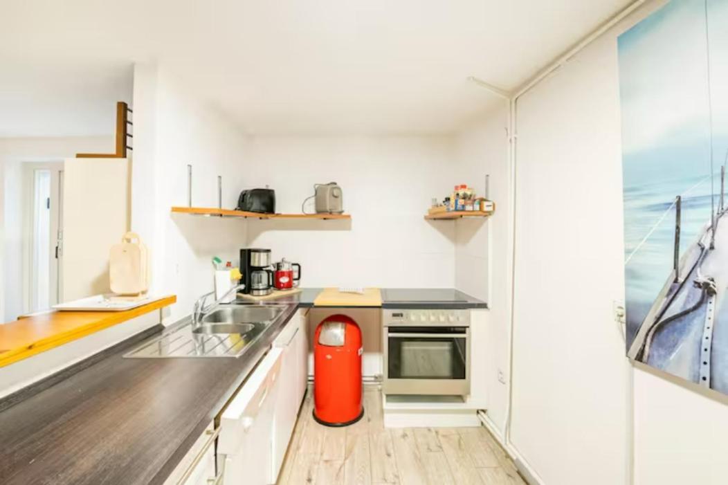 Grosszuegige 185M2-Altbauwohnung In Bestlage 7Zimmer-2Baeder-2Kuechen-2Wcs Hamburg Eksteriør bilde